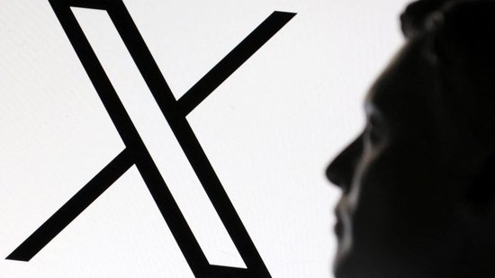 马斯克旗下X公司拒绝在法国 “出于政治动机” 的调查中提交数据
